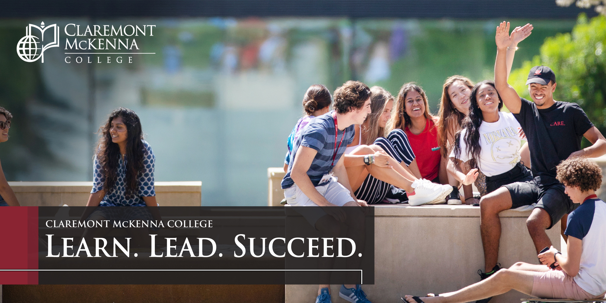 Groups of students sit around the fountains at the Kube. Text overlay reads: "Claremont McKenna College / LEARN. LEAD. SUCCEED."