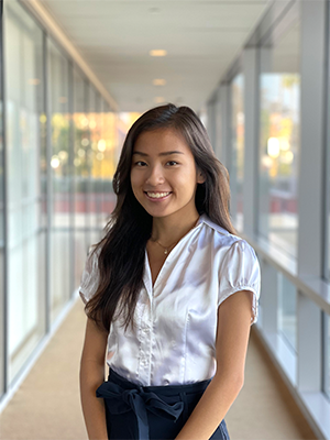 Isabel Carter ’25