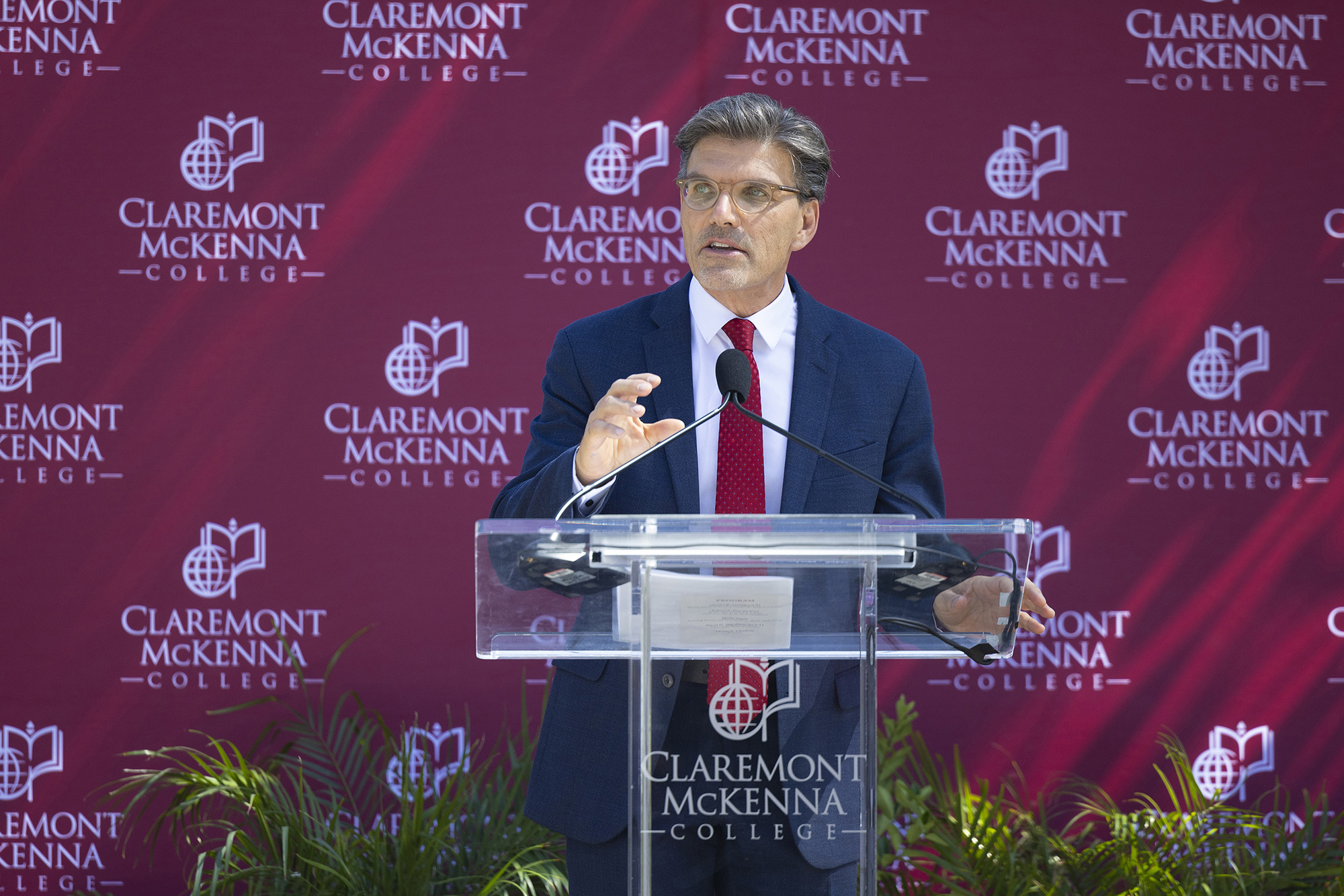 President Chodosh speaking at Groundbreaking Event.