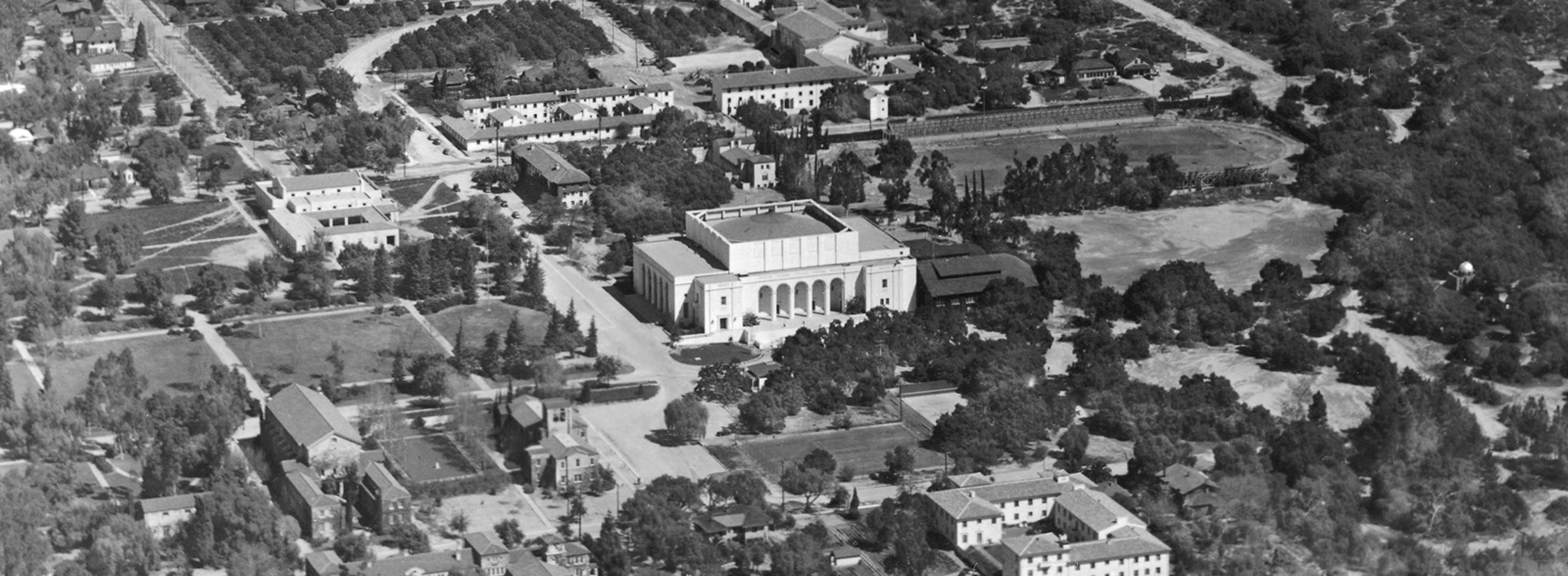 Aerial shot of Pomona College's Bridges Auditorium, where the first convocation was held.