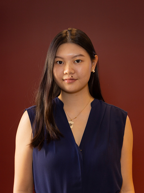 Aileen Zheng ’23.
