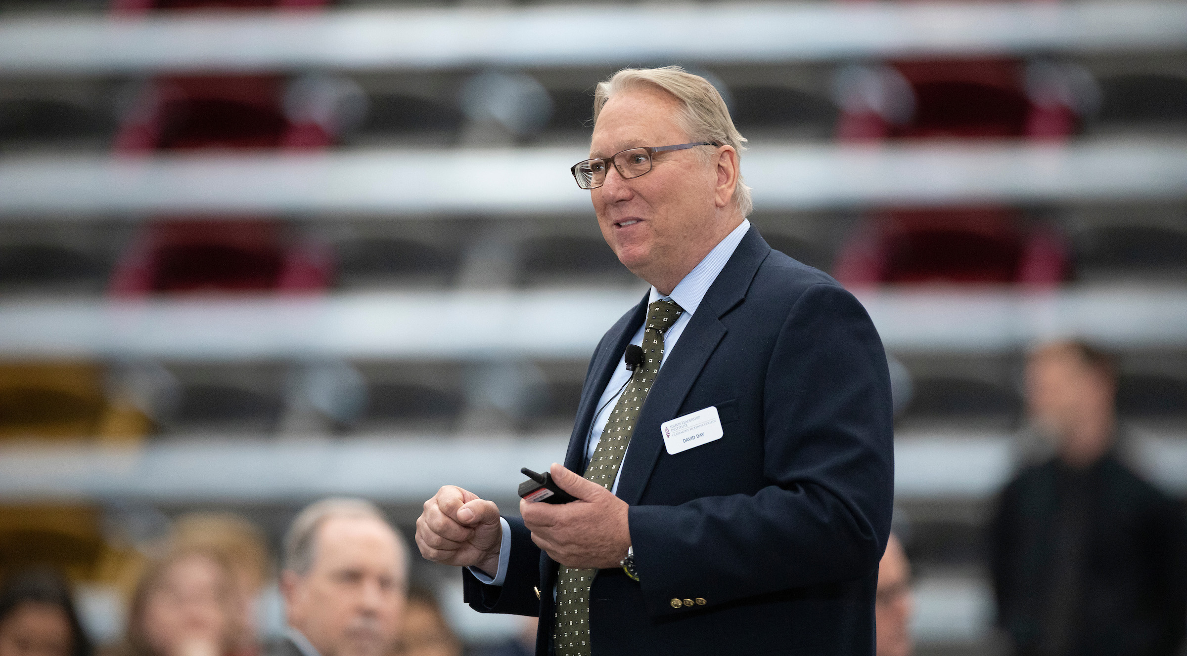 David Day accepting award for KLI.