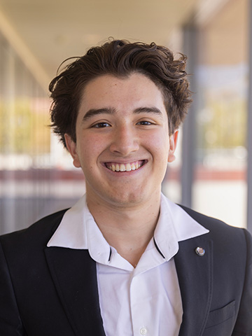 Alejandro Bedoya ’28.