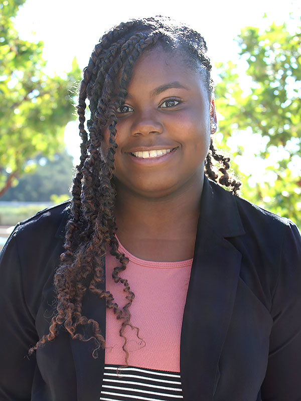 Janise Waites ‘22
