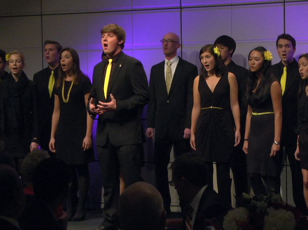 Mood Swing performing