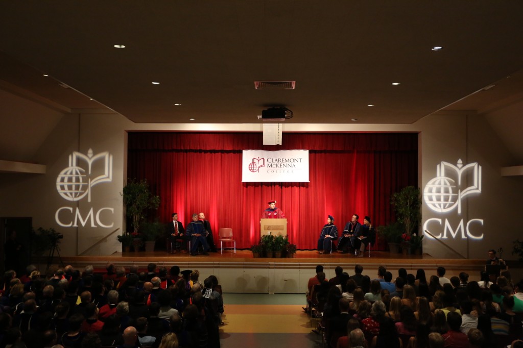 Convocation stage
