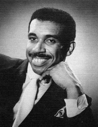 Pianist Leon Bates
