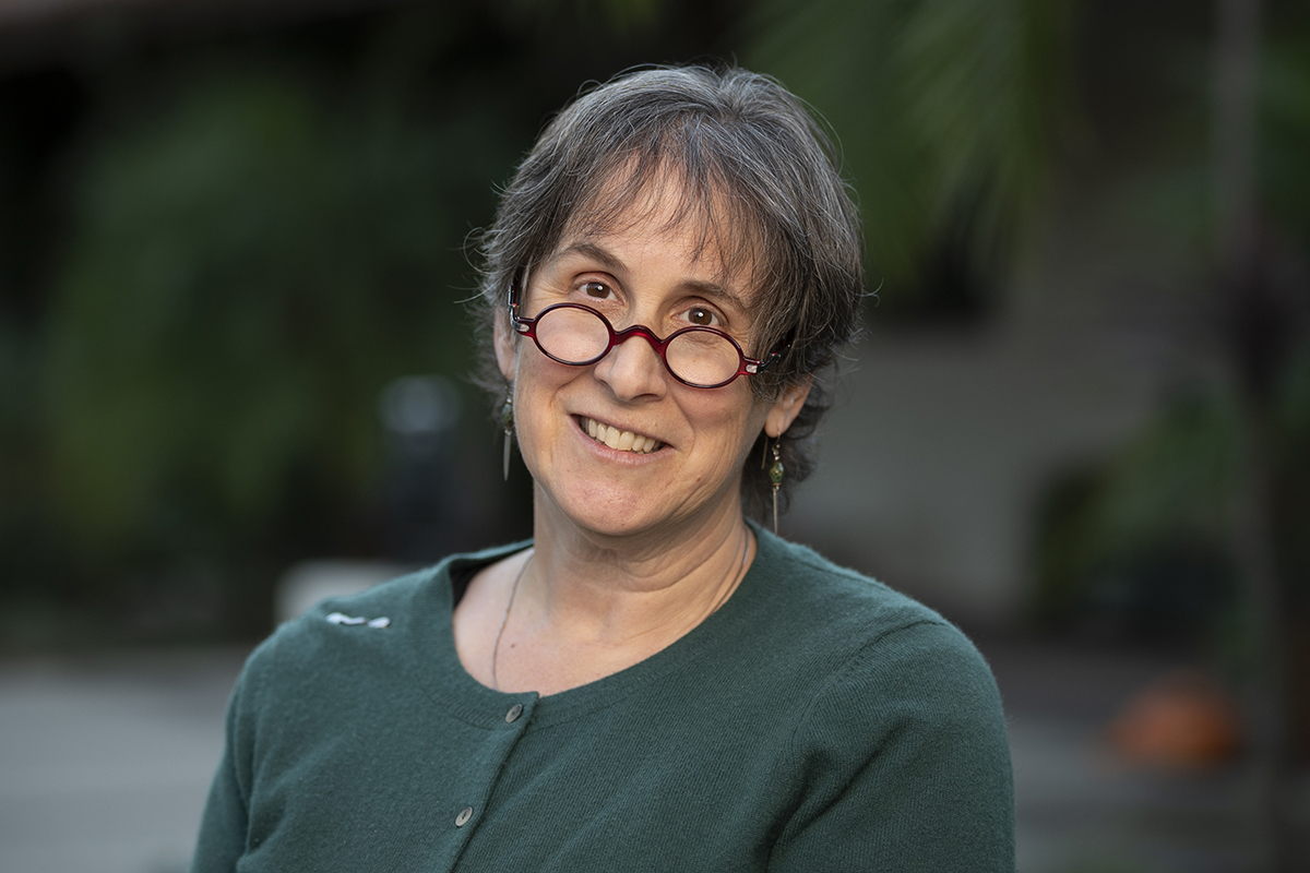 Prof. Jennifer Taw is teaching Honors Introduction to International Relations this spring