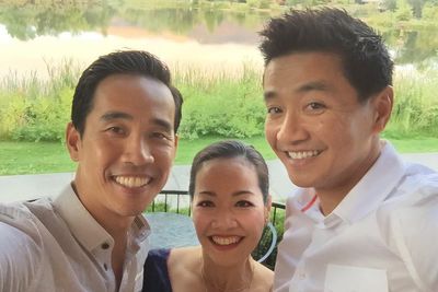 Young Kathlina Lai ’93, Luan Lai ’98, and Dinh Lai ’01