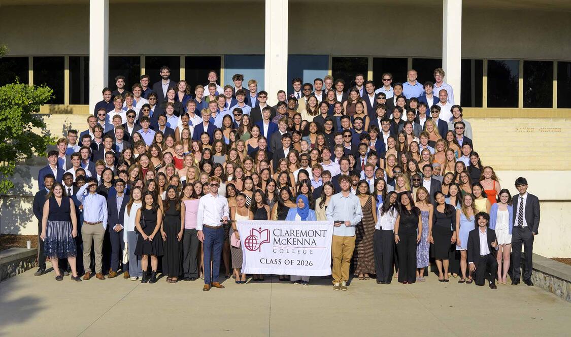 Senior Class of 2026 group shot