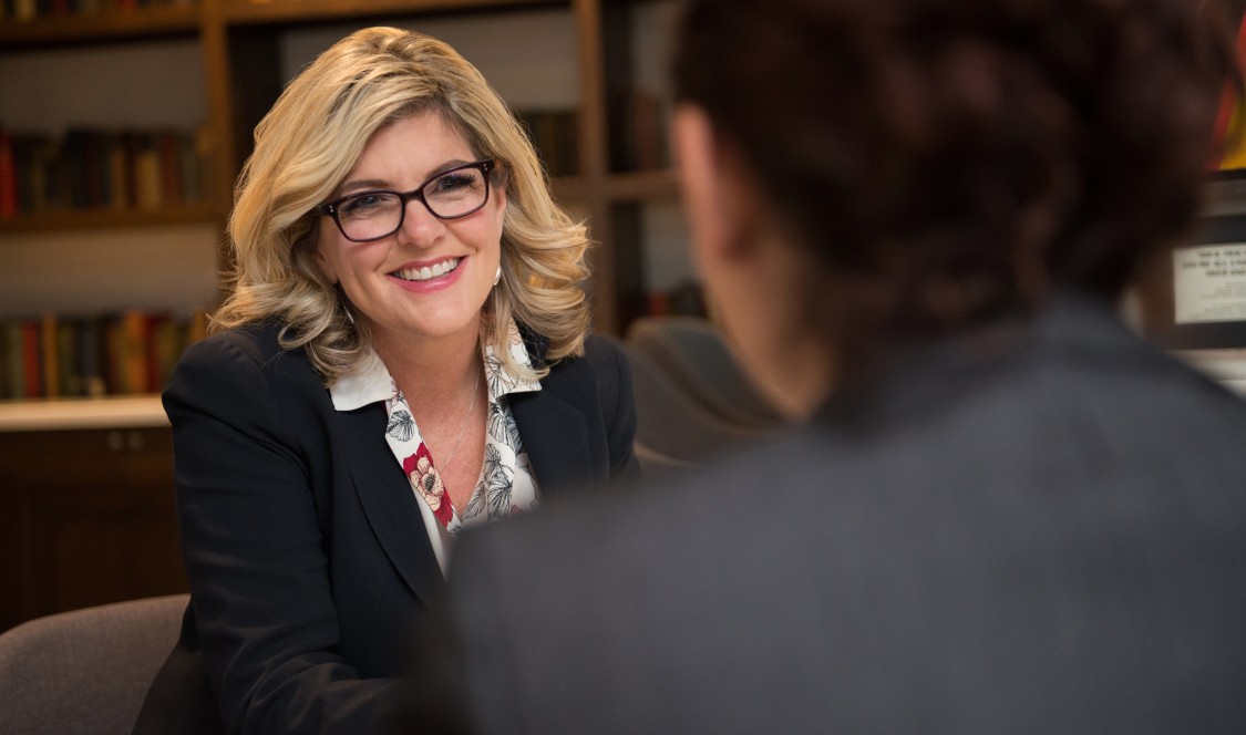 Laura Grisolano ’86 offers solutions to work-from-home challenges