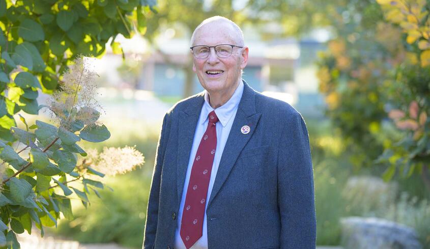 Prof. John Roth