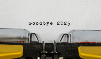 typewriter view states "goodbye 2025"