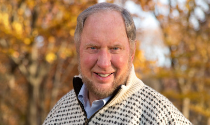 Humanist and renowned political scientist, Robert Putnam, selected as Claremont McKenna College’s 2023 Commencement speaker