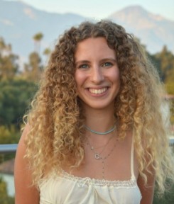 Carly Baretz