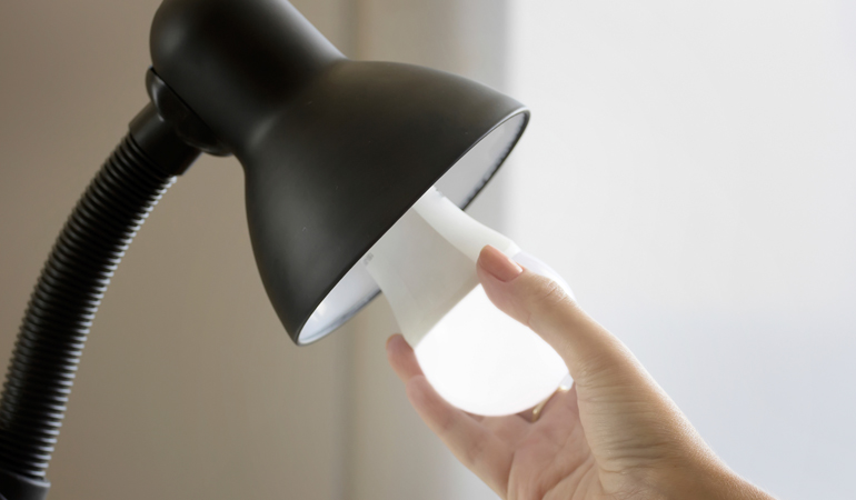Using an LED lightbulb